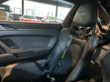 PORSCHE 992 GT3 Schalter Clubsport Approved Service neu