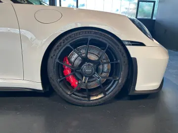 PORSCHE 992 GT3 Schalter Clubsport Approved Service neu