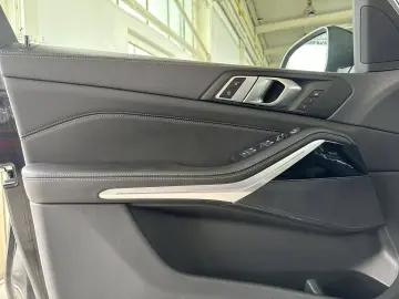 BMW X5 xDrive40i  M Sportpaket LC Prof. HUD HiFi DAB