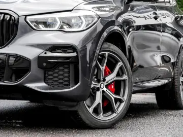 BMW X5 xDrive40i M SPORT AHK PANO HuD H K DA PROF 36