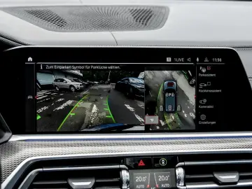 BMW X5 xDrive40i M SPORT AHK PANO HuD H K DA PROF 36