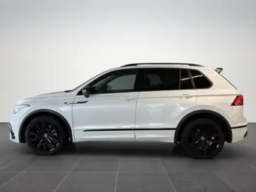 VW Tiguan 2.0TSI 4M R-Line Matrix AHK Pano HK 20