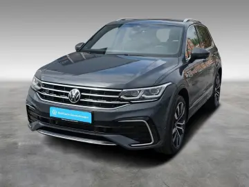 VW Tiguan 2.0 TDI R-Line 4Motion AHK LED-Matrix