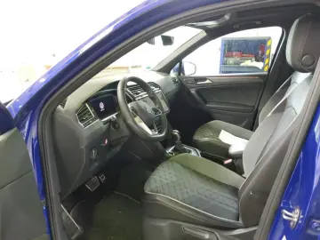 VW TIGUAN 2.0TSi 4M R-LINE ACC HuD H&K CARPLAY KAM.