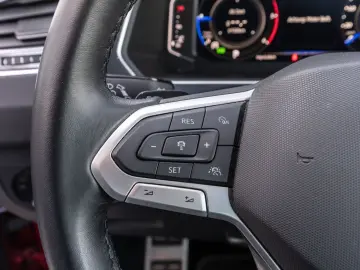 VW Tiguan Urban Sport 2.0 TDI 4M DSG 360  PANO AHK