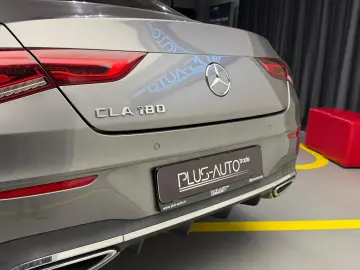 Mercedes-Benz CLA 180 AMG Line