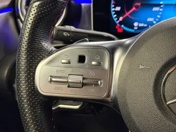 Mercedes-Benz CLA 180 AMG Line