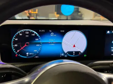 Mercedes-Benz CLA 180 AMG Line