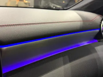 Mercedes-Benz CLA 180 AMG Line
