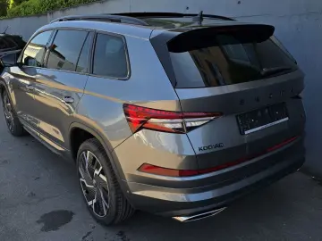 SKODA Kodiaq 2.0 TSI DSG 4x4 RS Pano Matrix ACC AHK
