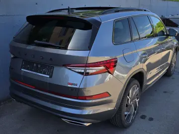 SKODA Kodiaq 2.0 TSI DSG 4x4 RS Pano Matrix ACC AHK