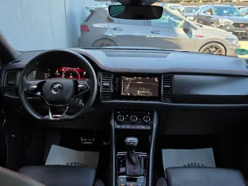 SKODA Kodiaq 2.0 TSI DSG 4x4 RS Pano Matrix ACC AHK