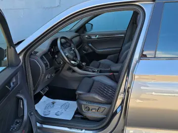 SKODA Kodiaq 2.0 TSI DSG 4x4 RS Pano Matrix ACC AHK