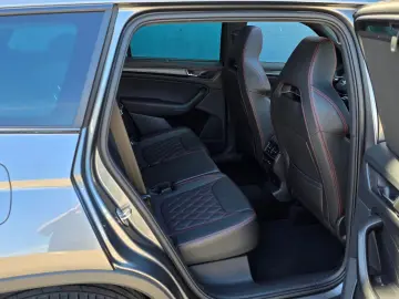 SKODA Kodiaq 2.0 TSI DSG 4x4 RS Pano Matrix ACC AHK