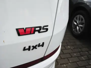 SKODA Kodiaq 2.0 TSI RS 4x4 DSG Nav Pano Standhzg AHK