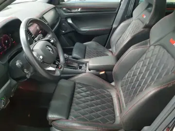 SKODA Kodiaq 2.0 TSI 4x4 RS PANO LEDER NAV