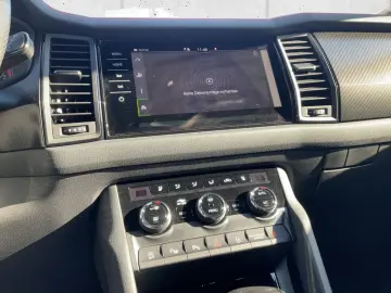 SKODA Kodiaq 4x4 RS 2.0 TSI ACC MATRIX-LED KAMERA PANO