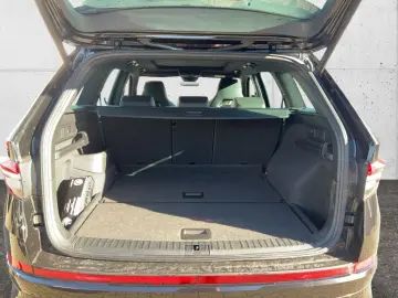 SKODA Kodiaq 4x4 RS 2.0 TSI ACC MATRIX-LED KAMERA PANO