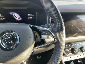 SKODA Kodiaq 4x4 RS 2.0 TSI ACC MATRIX-LED KAMERA PANO