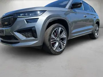 SKODA Kodiaq 2.0 TSI DSG RS 4x4  Navi AHK