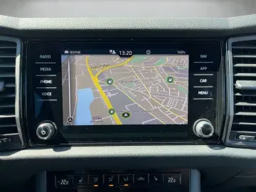 SKODA Kodiaq 2.0 TSI DSG RS 4x4  Navi AHK