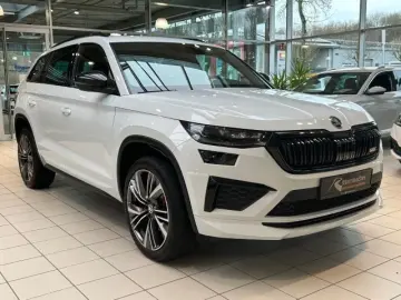 SKODA Kodiaq RS 2.0 TSI DSG 4x4 AHK Kamera Panodach