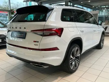 SKODA Kodiaq RS 2.0 TSI DSG 4x4 AHK Kamera Panodach