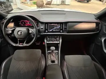 SKODA Kodiaq RS 2.0 TSI DSG 4x4 AHK Kamera Panodach