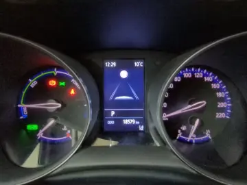 TOYOTA C-HR 2.0 Hybrid (Syst.184 PS) Team D  Bi-LED  Co