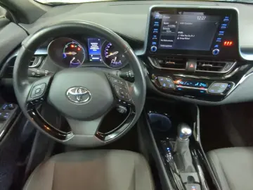 TOYOTA C-HR 2.0 Hybrid (Syst.184 PS) Team D  Bi-LED  Co