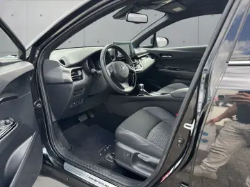 TOYOTA C-HR Hybrid Team Deutschland