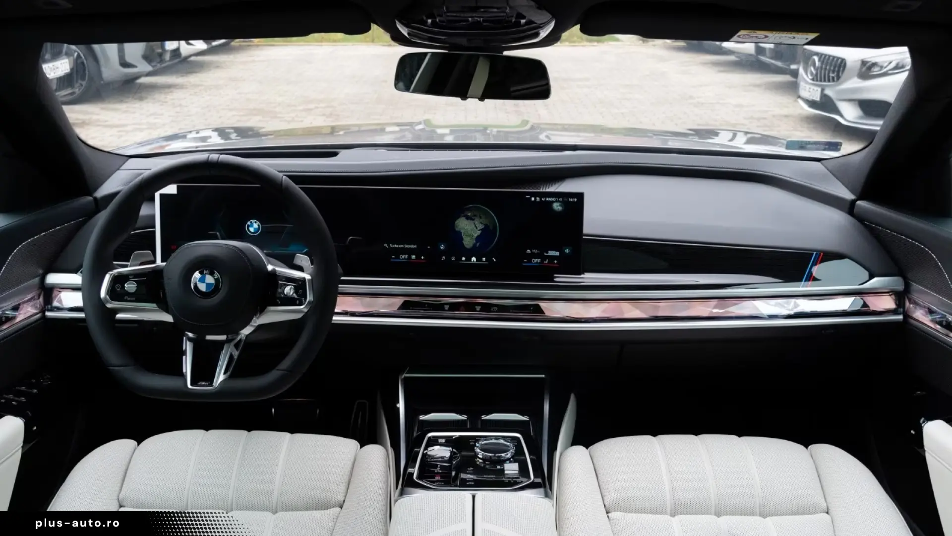 BMW 740d xDrive M Masaj Pano   Finanțare Leasing