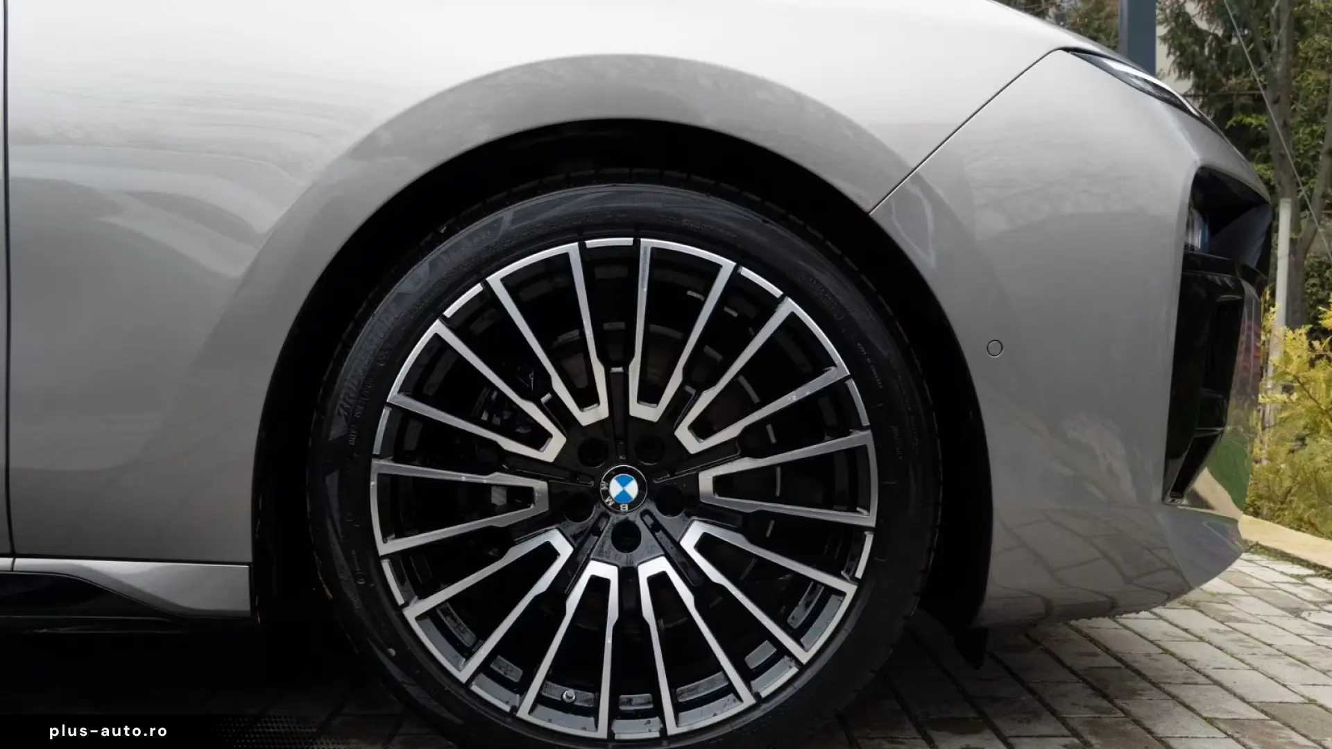 BMW 740d xDrive M Masaj Pano   Finanțare Leasing