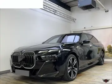 BMW 750e xDrive M Sport PRO   Finanțare Leasing
