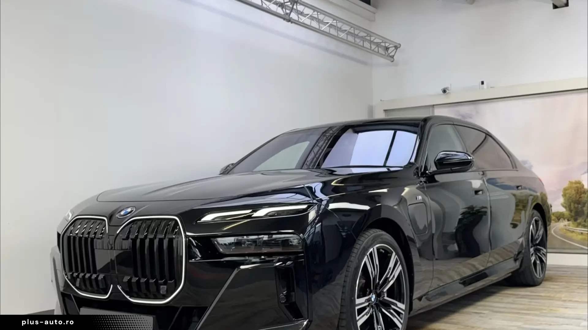 BMW 750e xDrive M Sport PRO   Finanțare Leasing