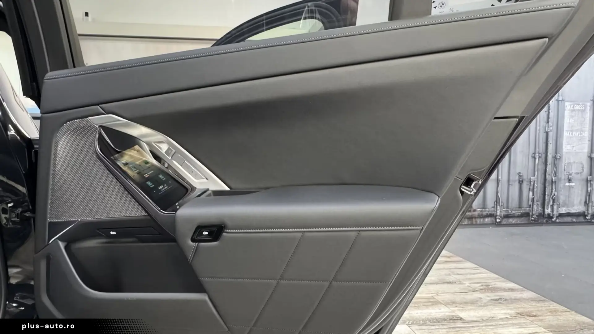 BMW 750e xDrive M Sport PRO   Finanțare Leasing