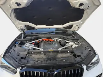 BMW X5 xDrive45e M Sport AHK ACC HUD Pano 360  H K