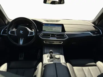BMW X5 xDrive 40d M-Paket AHK ACC Standhzg HUD Laser