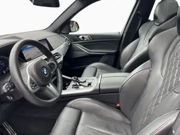 BMW X5 xDri 40d M Sport HUD PA  St Go AHK Laser Pano