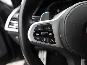 BMW X5 xDrive 40d M-Sport PANO AHK HUD 360  LASER
