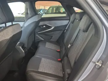 PEUGEOT 3008 Hybrid Allure Navi Kamera 360