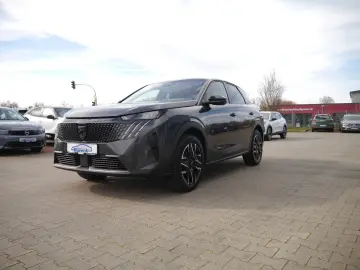 PEUGEOT 3008 Hybrid 145 LED Navi 360-Grad