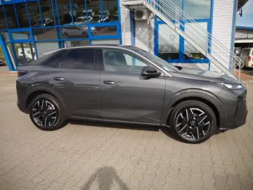 PEUGEOT 3008 Hybrid 145 LED Navi 360-Grad