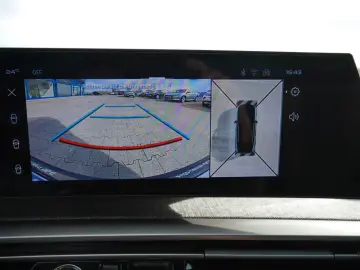 PEUGEOT 3008 Hybrid 145 LED Navi 360-Grad
