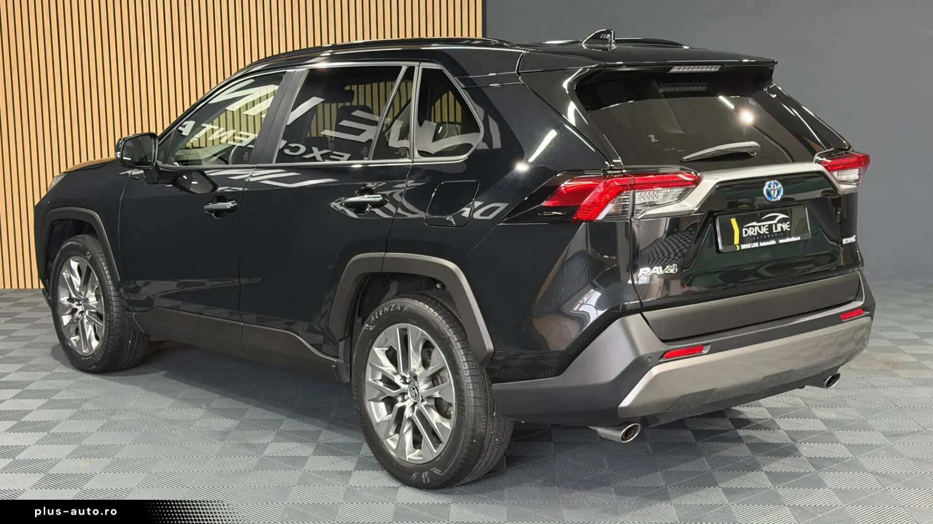 TOYOTA RAV4 RAV4 2.5 HSD 222cp Luxury Premium 4×4 E-CVT