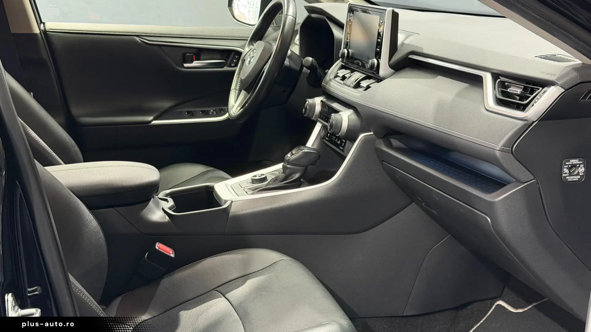 TOYOTA RAV4 RAV4 2.5 HSD 222cp Luxury Premium 4×4 E-CVT