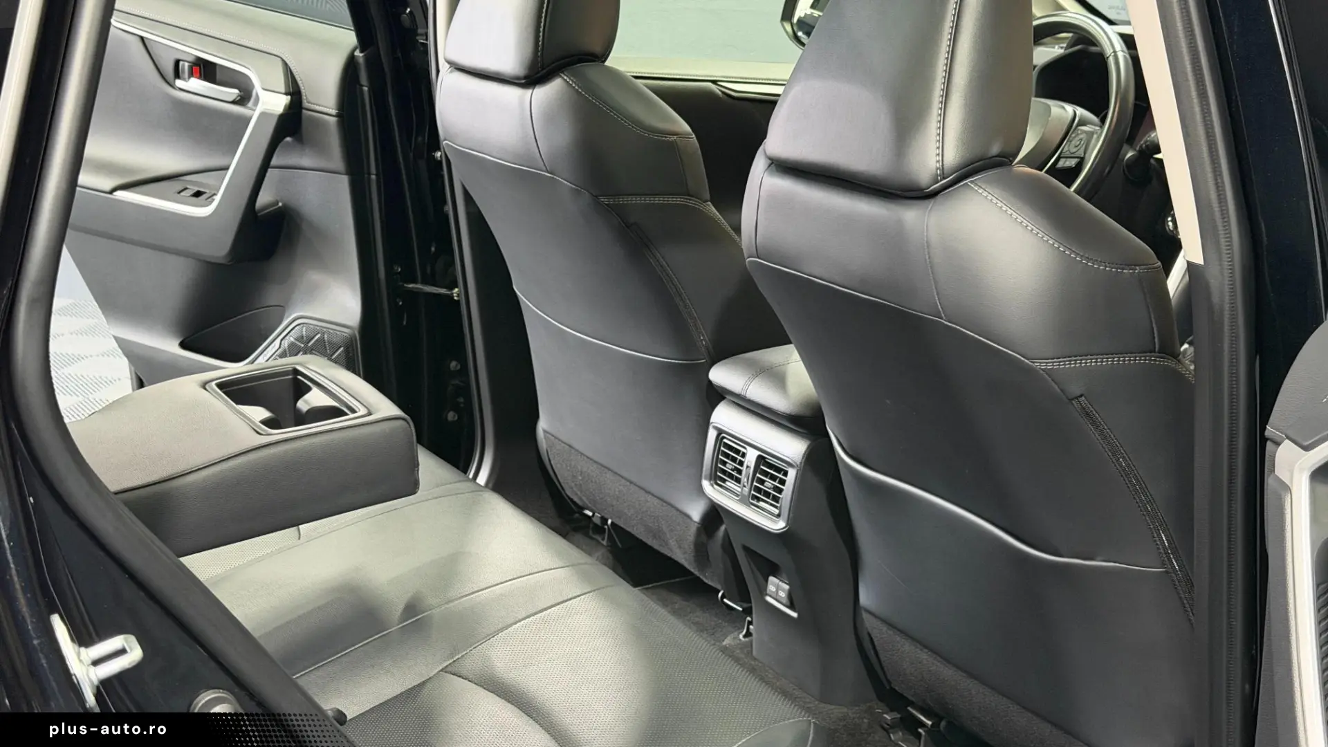 TOYOTA RAV4 RAV4 2.5 HSD 222cp Luxury Premium 4×4 E-CVT