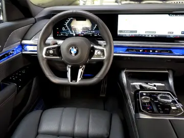 BMW 740xd M Sport Pro Fond Theatre Executive 4xMassa