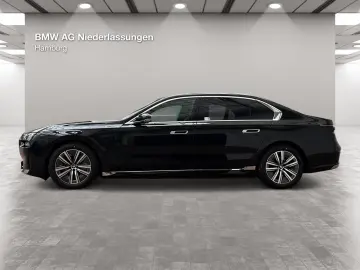 BMW 750e xDrive Limousine Massage Driv.Assist