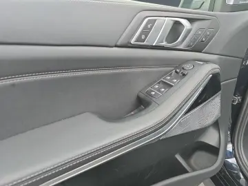 BMW X5 xDrive40d Luftfederung M Sportpaket Massage M